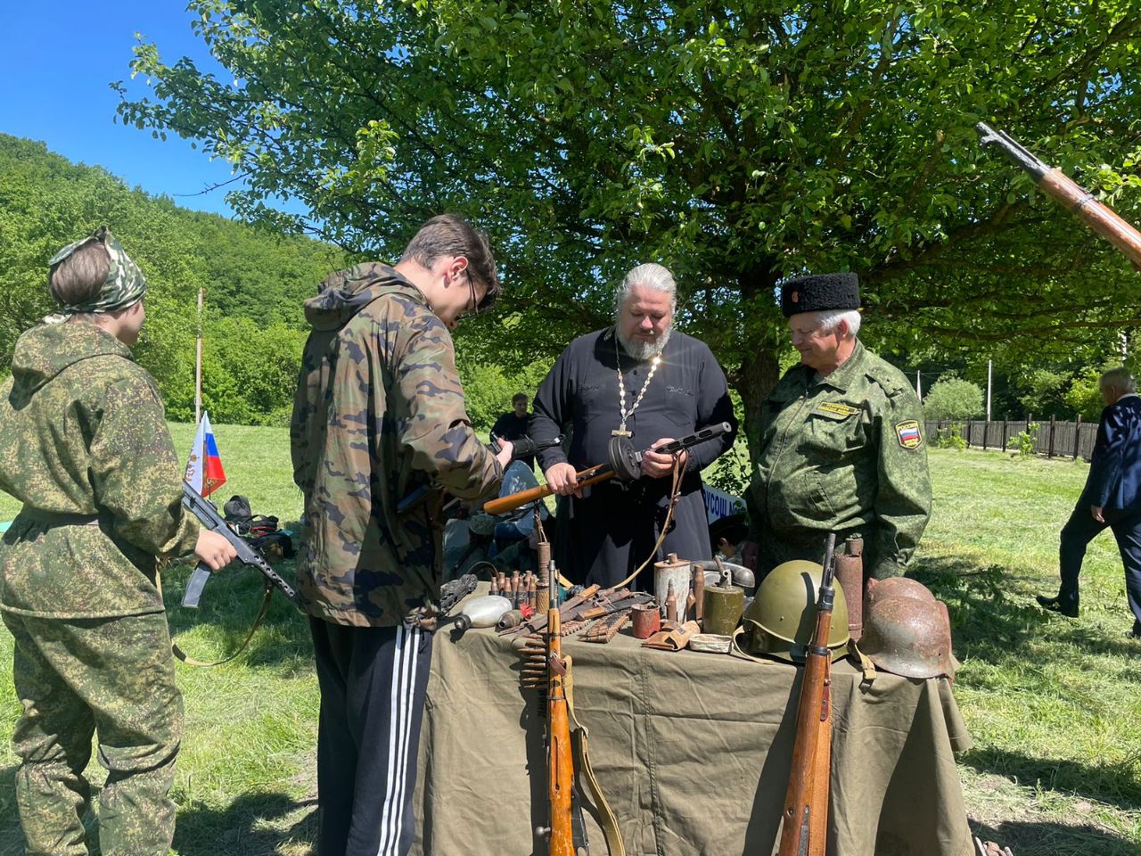 Погода в азовской северского. Казачьи соревнования. Казачий конкурс. Военные казаки. Северск казачество.